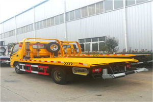 延边附近拖车救援搭电